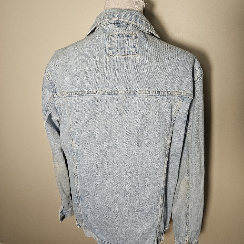 Forever 21 Los Angeles light wash denim jacket womens size s. - Picture 14 of 16
